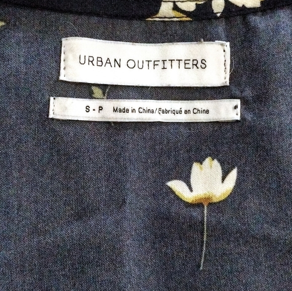 Urban Outfitters Floral Surplice Smocked-Sleeve Romper. - Picture 8 of 14